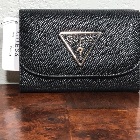 Guess Hobo Bag with Wallet - Picture 4 of 7